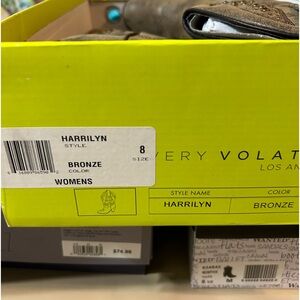 Women’s cowboy boots